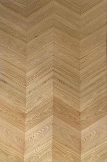 White Oak Center Joint 2440x1220 mm Silicon Natural Veneer - 3.7 mm | Image 01